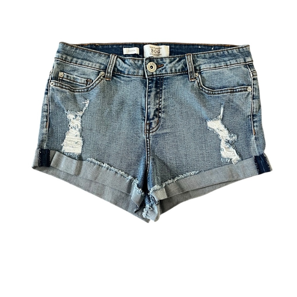 Band of Gypsies Olivia Blue Distressed Jean Shorts 2.5 inch Inseam Size 29